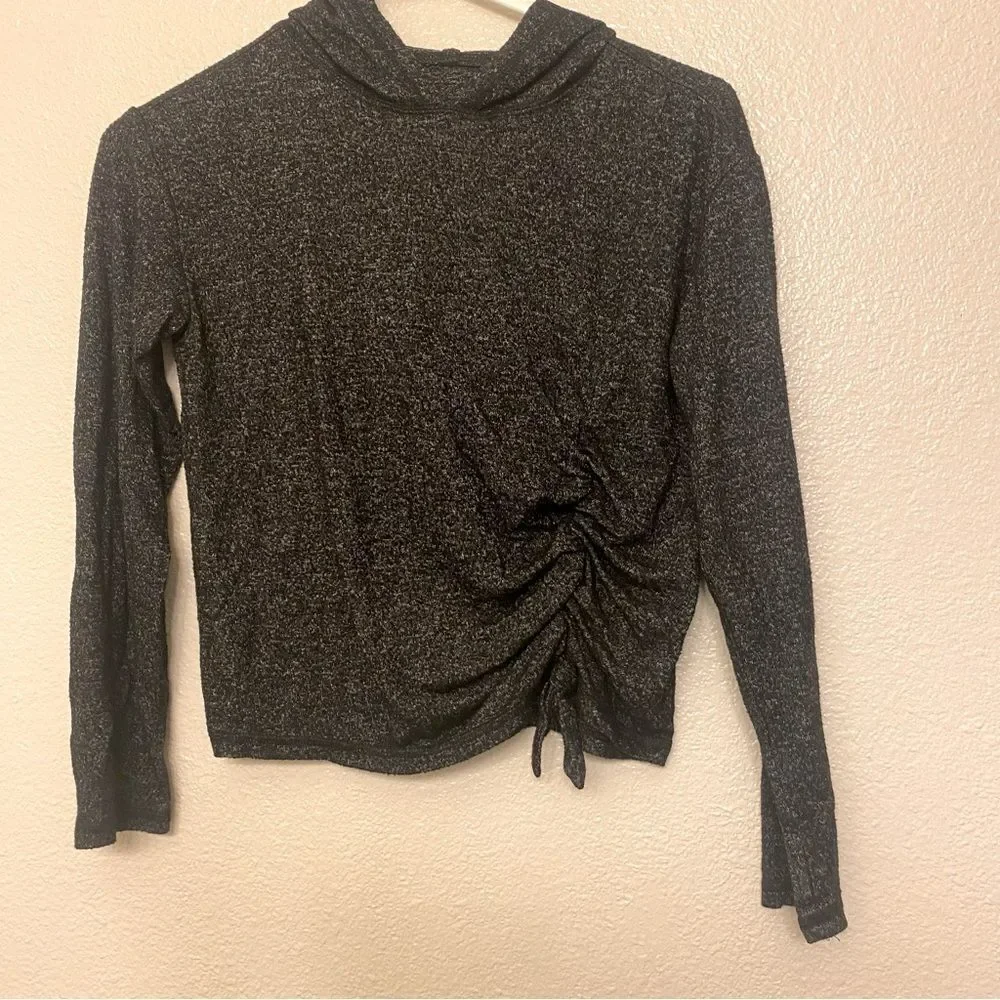 Zella girls black lightweight hoodie top stretch knit long sleeve M 8/10
